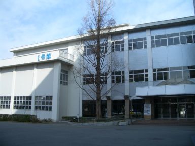 1号館